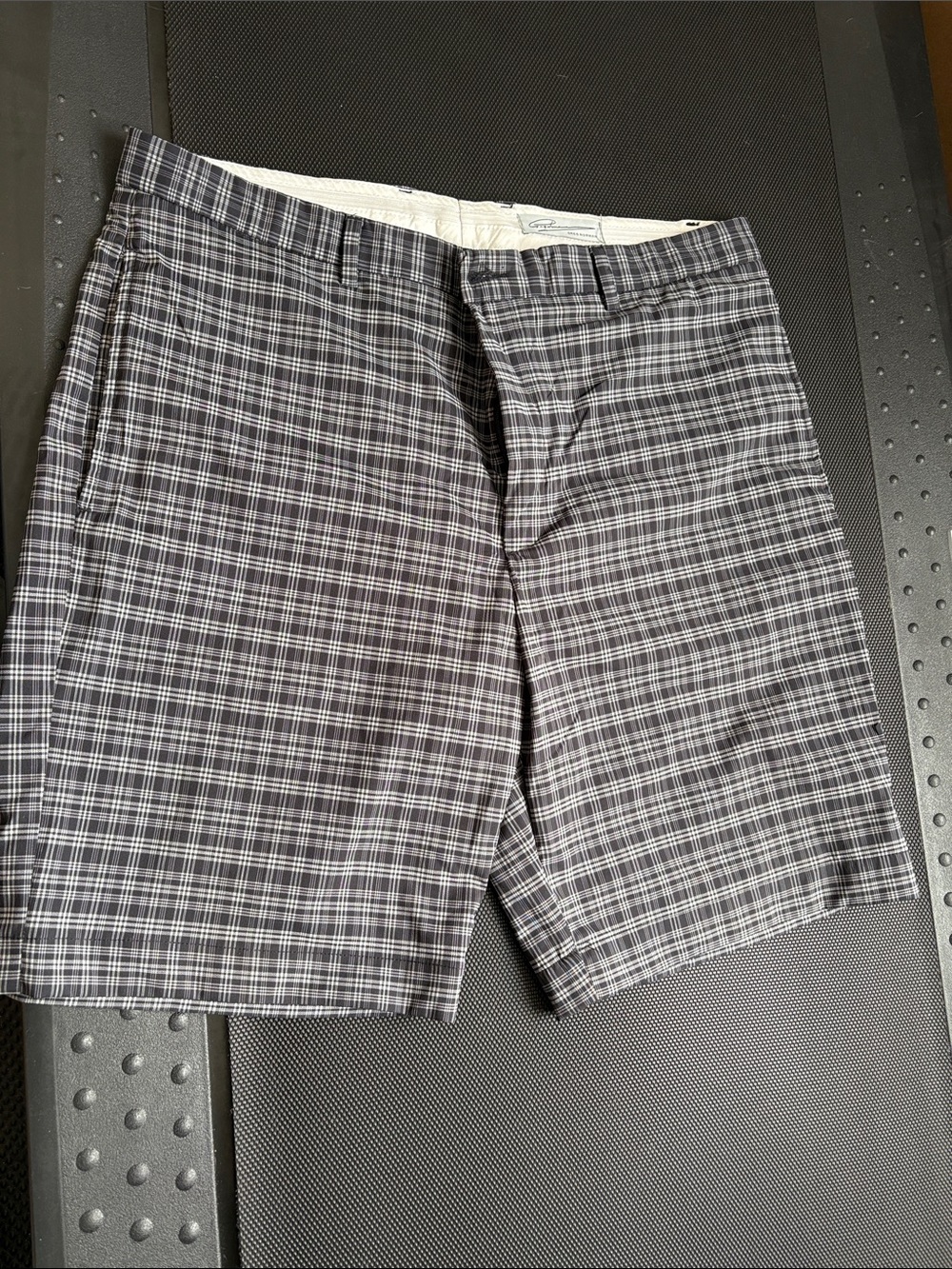 Greg Norman Collection Black and Gray Plaid Flat Front Shorts